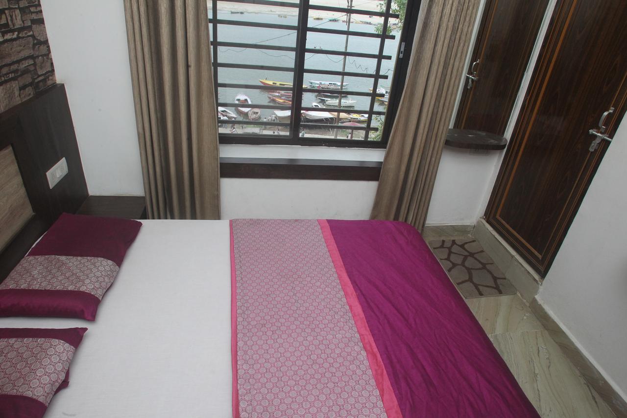 Alakhnanda Guest House فاراناسي المظهر الخارجي الصورة