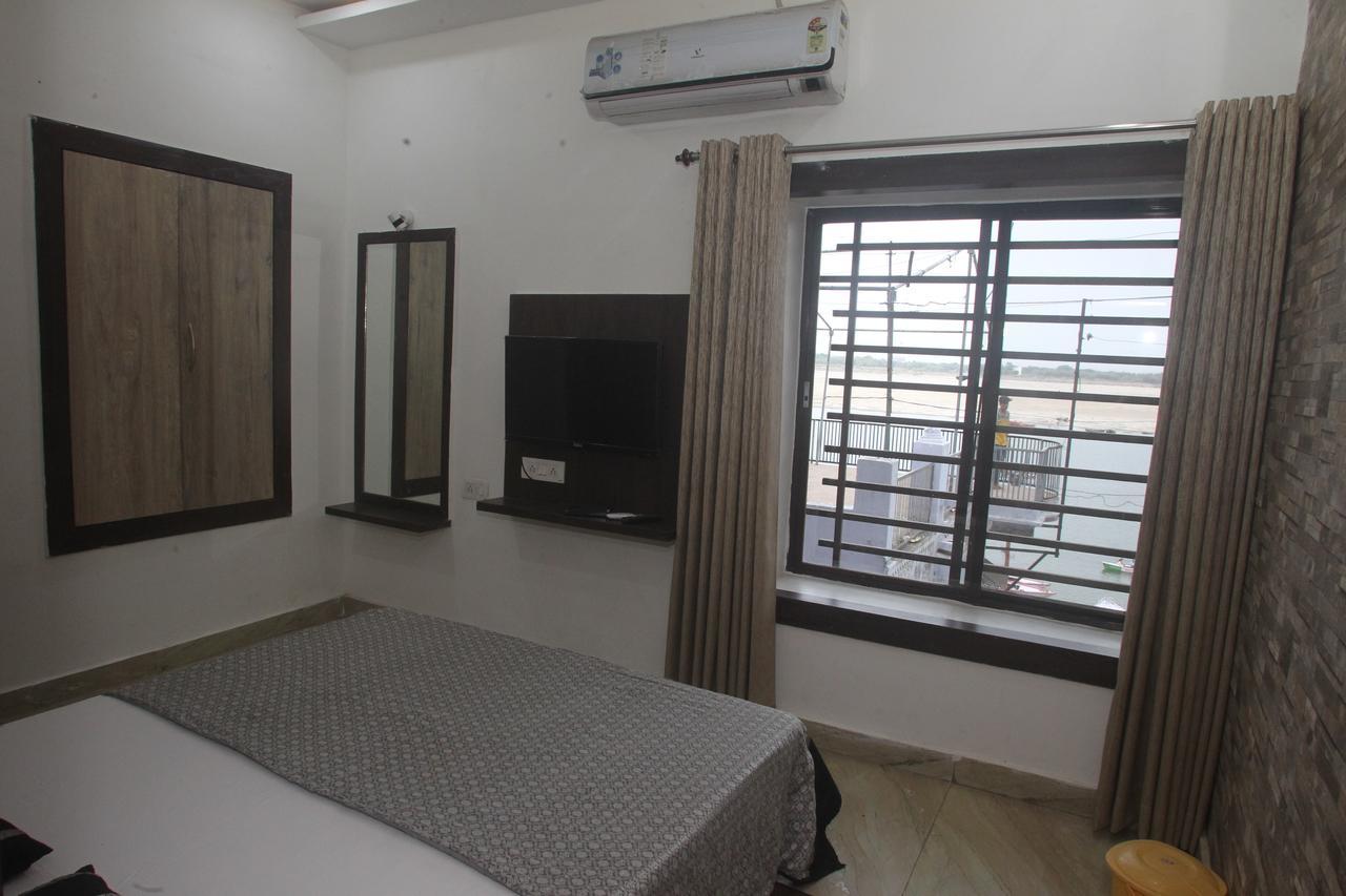 Alakhnanda Guest House فاراناسي المظهر الخارجي الصورة